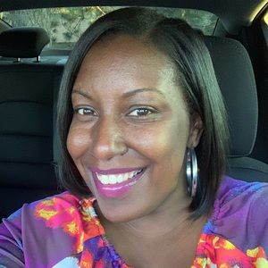 Meet your Posher, Leea